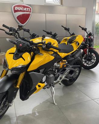 Ducati Streetfighter V2 S