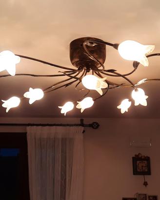lampadario  in ferro battuto 