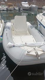 Gommone Bsc 57 Johnson 115 4T x2 carrello 1000kg