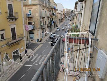 Appartamento di 167 m² con più di 5 locali a Ragus