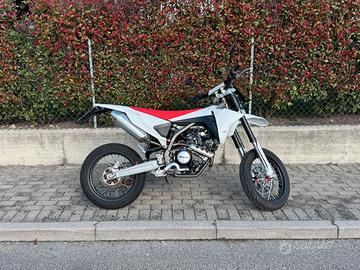 Fantic XMF 125 -2024