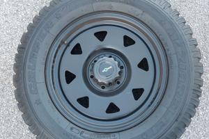 Cerchi e gomme per toyota land cruiser