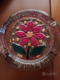 Posacenere con disegno colorato