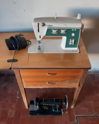 Macchine da cucire singer con mobiletto e necchi