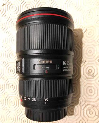 Canon EF 16-35mm f/4L IS USM
perfetto