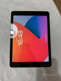 Ipad 6th + tastiera Targus