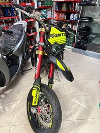 Motard Fantic XMF competion 125