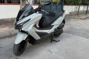 Kymco xtown 300 abs   2022