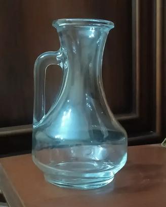 Caraffa in vetro