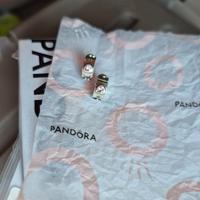 Clip panxdora con cuori swaroski rosa