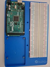 Arduino Mega 2560 REV3 + tanti accessori e sensori