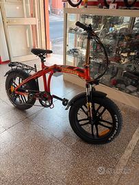 Fat bike pieghevole elettrica