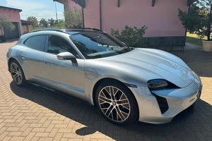 Porsche Taycan Turismo Performance - 2023