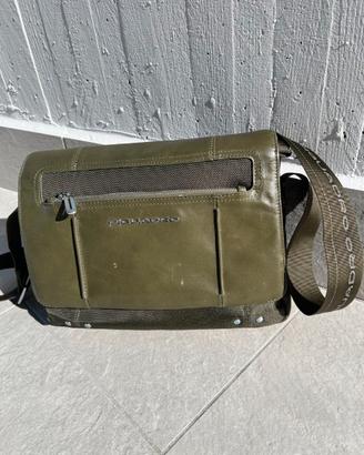 Borsa Messenger / Borsa Piquadro con Patta – Verde