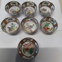 Serie di 7 Vasetti in Fine Ceramica  Giapponesi 