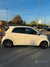 smart four four turbo allestimento brabus 