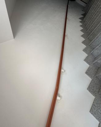 Corrimano legno