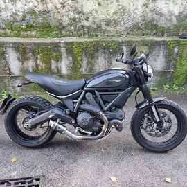 Ducati scrambler 800 full trottle 16.000 km