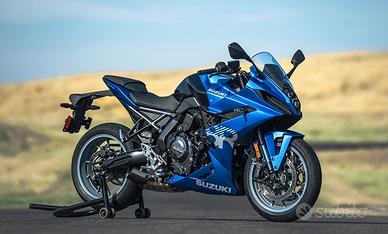 Suzuki GSX-8R