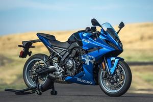 Suzuki GSX-8R