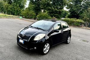 Toyota YARIS. 1.3. AUTOMATICA