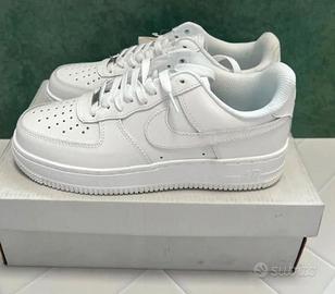 Nike Air Force 1 bianche – taglia 44 – nuove