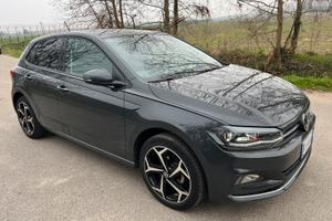 Polo 1.0 benzina x NEO PATENTATI