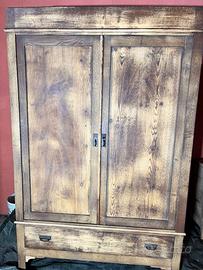 armadio vecchio