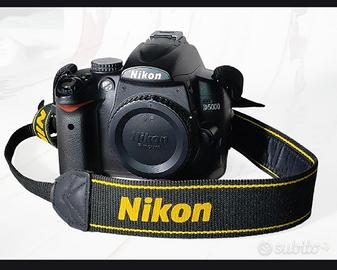 Nikon D5000 dx 