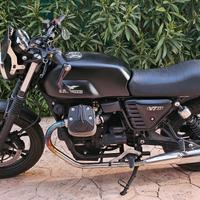 moto guzzi v7 II passaggio incluso