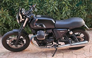moto guzzi v7 II passaggio incluso