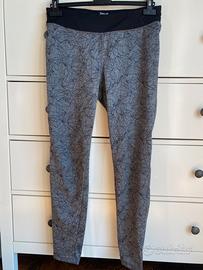 Leggings da allenamento neri e grigi