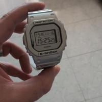 G-Shock 5600 colore acciaio 