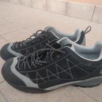Scarpe da avvicinamento / trekking n.44 "Scarpa"