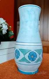 Vaso decorativo in ceramica