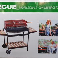 Barbecue con girarrosto Enrico Coveri garden