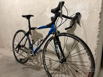 Bici da Corsa Olmo F2