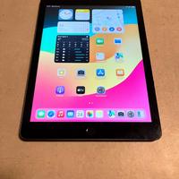 Apple iPad 6 generazione 32 Gb funzionante