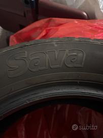 N 4 pneumatici invernali Sava 215/60 R 17