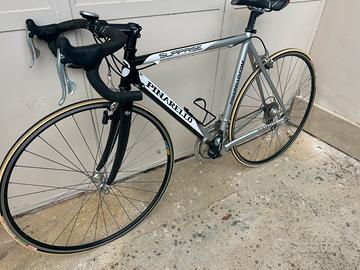 Bici da corsa Pinarello Surprise