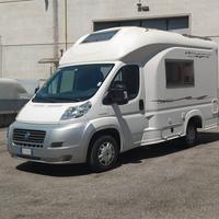 Camper semintegrale monoscocca Wingamm OASI 540