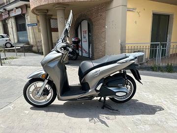 Honda SH 350