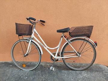 Bicicletta Futura da stazione