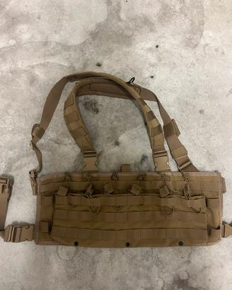 Chest rig
