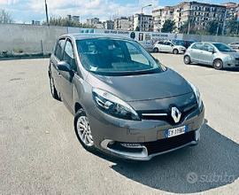 Renault Scenic Renault Scenic Scénic 1.5 dCi 110CV