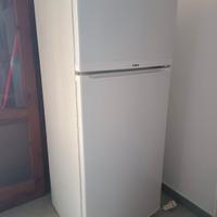 frigorifero con congelatore 