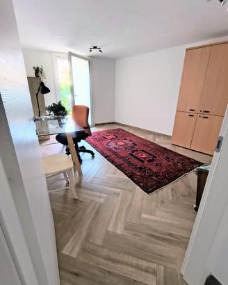 Stanza con bagno privato - utenze incluse