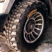 Cerchi e gomme fuoristrada 