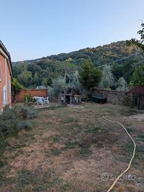 i terratetto unifamiliare  con giardino e garage