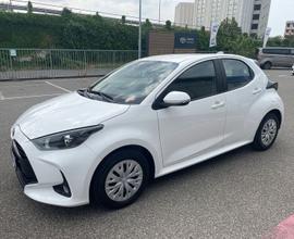 Toyota Yaris 1.5 Hybrid 5 porte Active IVA ES...